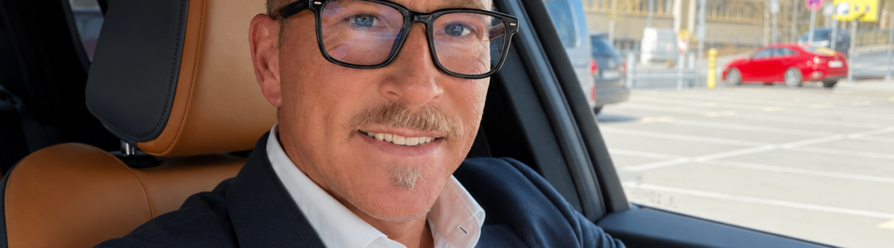Externer Berater auf dem Weg zum Klienten, Oliver Peth
