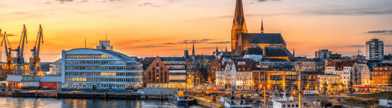 Detektei Rostock für Hafen, Logistik, Transport & Wirtschaft. Diskrete Observationen, Background-Checks und internationale Ermittlungen an der Ostsee.